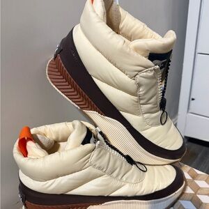 Sorel Cream and Brown Winter Boots